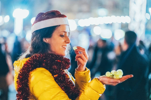 The 12 Grapes Trend: How Social Media Fuels Traditions